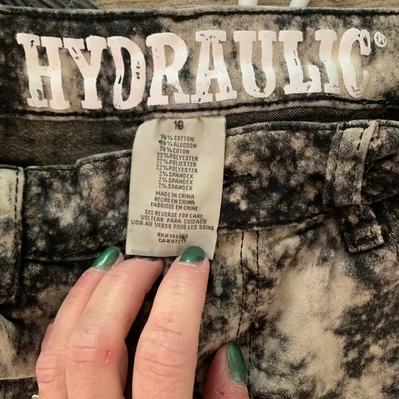 🕶️EUC Hydraulic Jeans - Picture 3 of 3